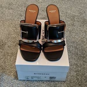 Auth Givenchy Odia Buckle Mules
